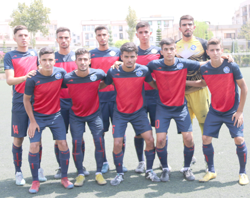 فوتبال پایه/ گزارش تصویری از مسابقات جوانان تهران