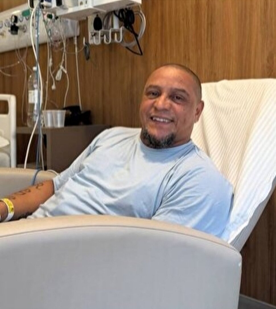 روبرتو کارلوس: دچار حمله قلبی نشدم