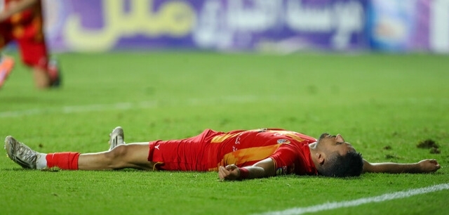 سه مربی از کادرفنی فولاد جدا شدند