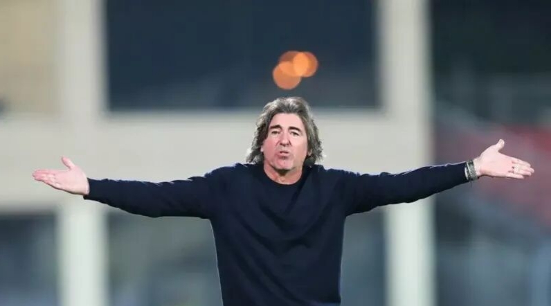 ساپینتو: تسلیم نمیشویم