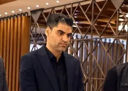 مدیرعامل پرسپولیس در اقدامی خودش، مربیان و بازیکنان را جریمه کرد