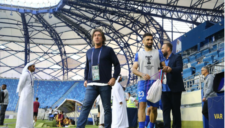 واکنش تاجرنیا به شایعه برکناری کادرفنی استقلال