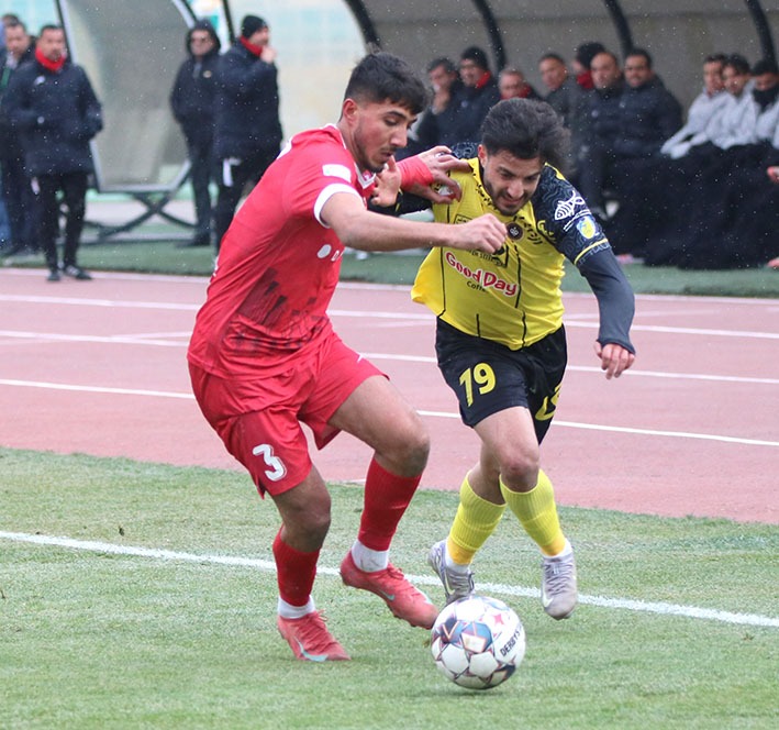 گزارش تصویری دیدار تیمهای پرسپولیس و سپاهان