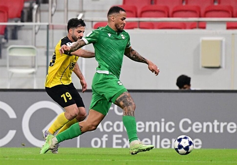 حذف سپاهان از آسیا با خودزنی