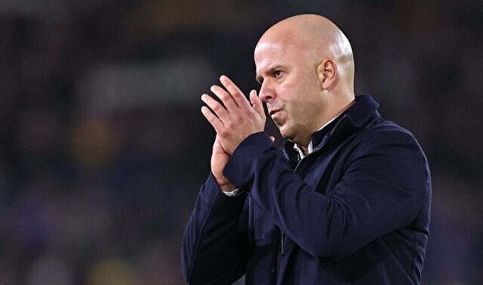 واکنش سرمربی لیورپول به انتقاد رونی