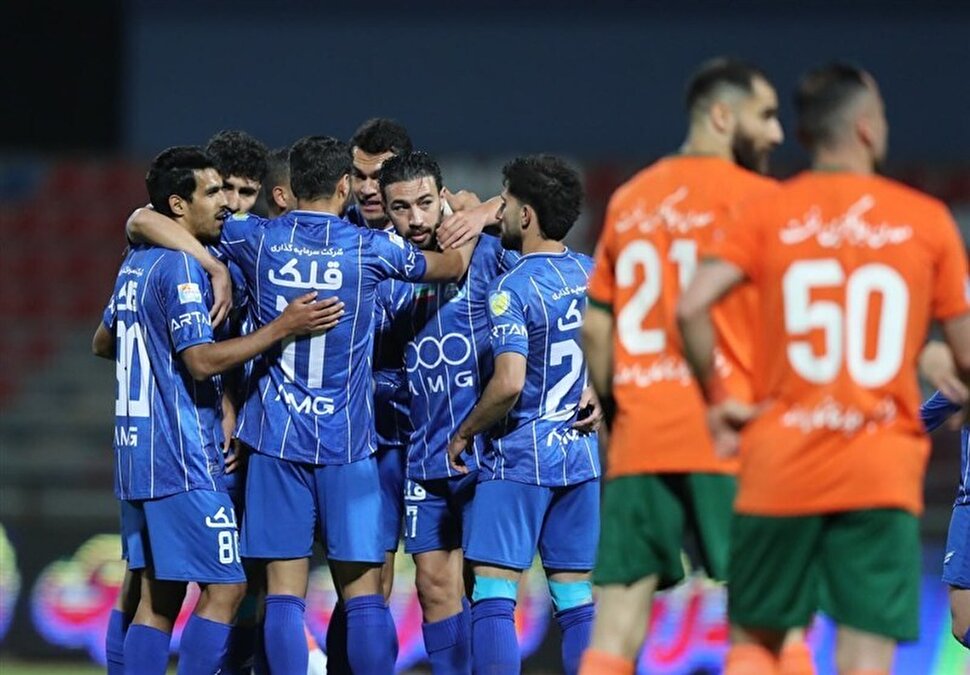 استقلال با صدرنشینی به بختیاری‌زاده رسید