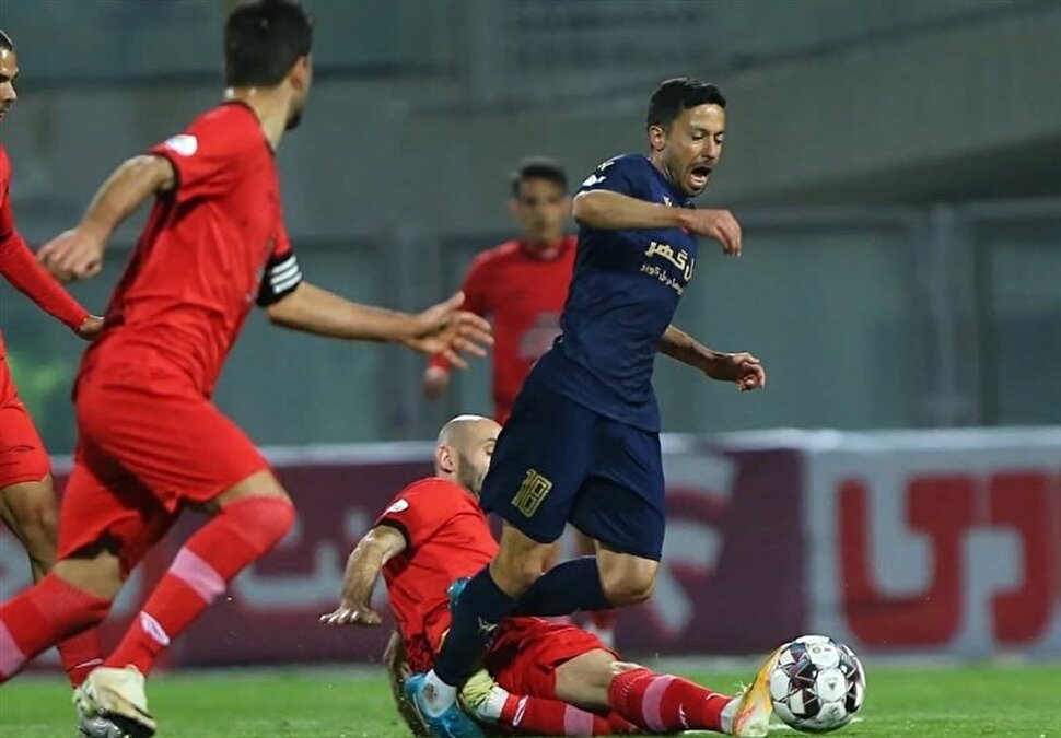 صدرنشینی تراکتور با شکست گل گهر