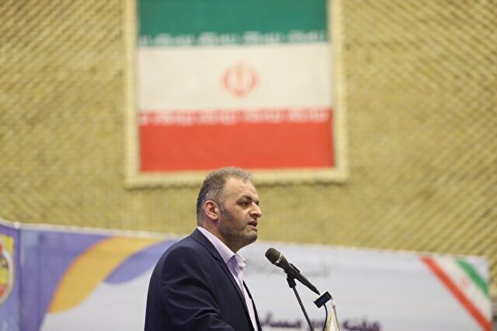 انوشیروانی: به من توهین کردند اما به دل نمی‌گیرم