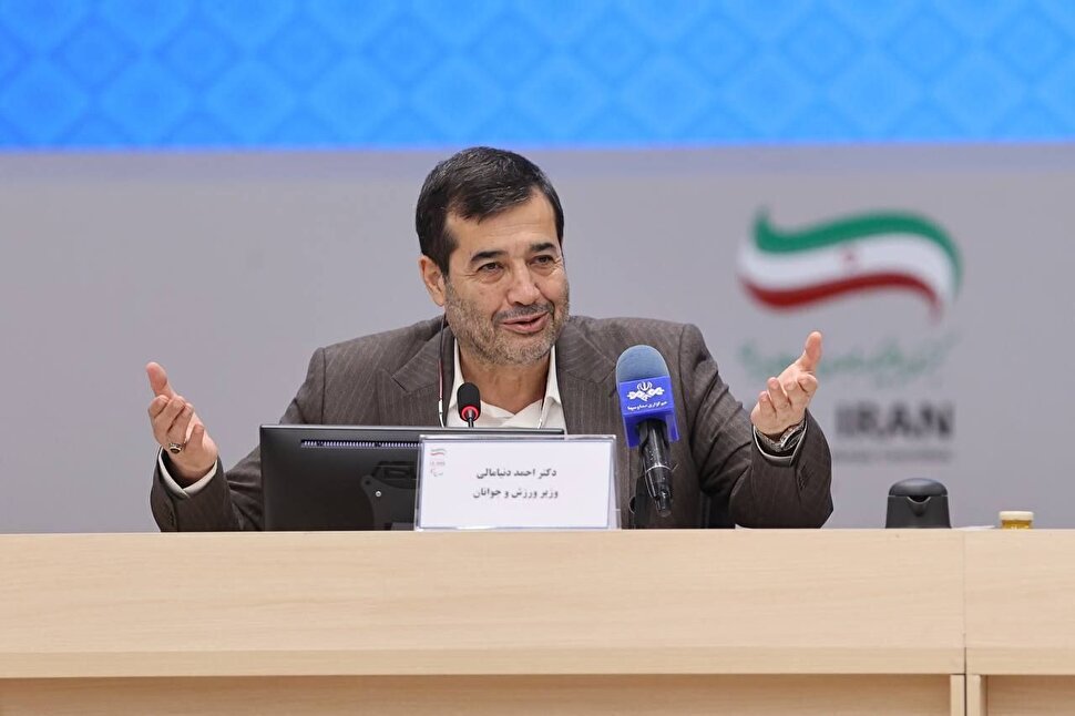 وزیر ورزش : ورزشگاه آزادی اواخر ۱۴۰۵ آماده می شود