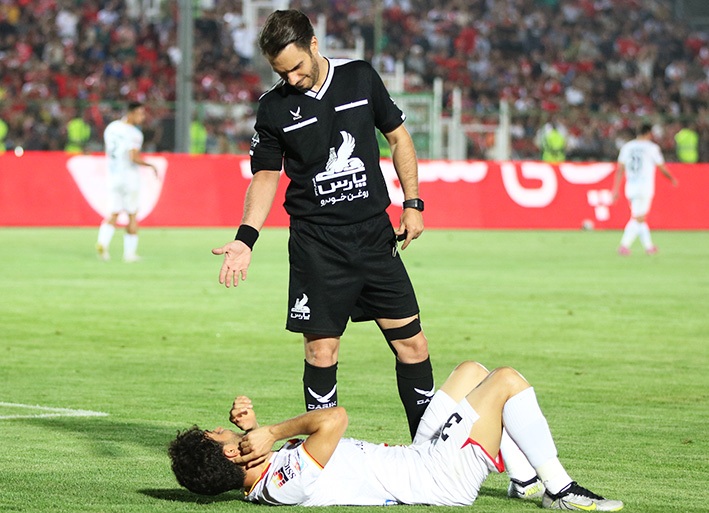 گزارش تصویری دیدار تیم‌های پرسپولیس و فولاد