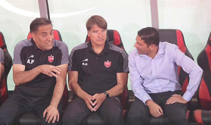 گزارش تصویری دیدار تیم‌های فجر سپاسی و پرسپولیس