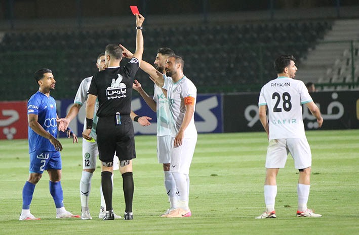 گزارش تصویری دیدار تیم‌های استقلال و پیکان