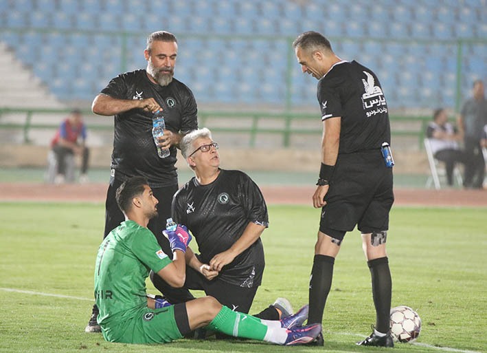 گزارش تصویری دیدار تیم‌های استقلال و پیکان