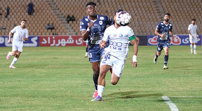 گزارش تصویری دیدار استقلال و چادر ملو