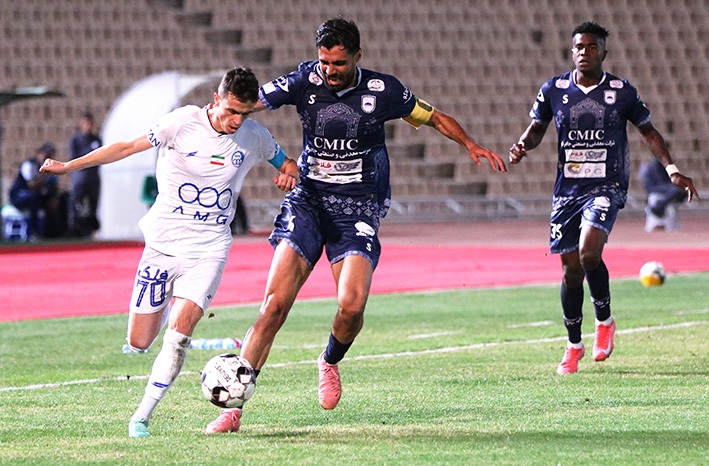 گزارش تصویری دیدار استقلال و چادر ملو