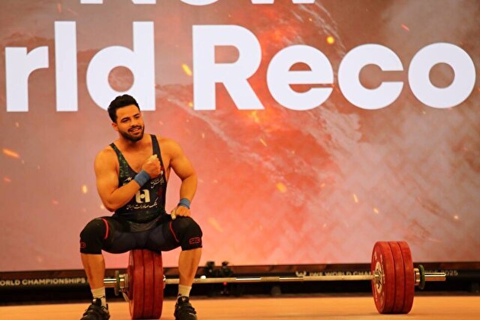 ۲ نماینده وزنه برداری ایران صاحب طلا و نقره جهان شدند