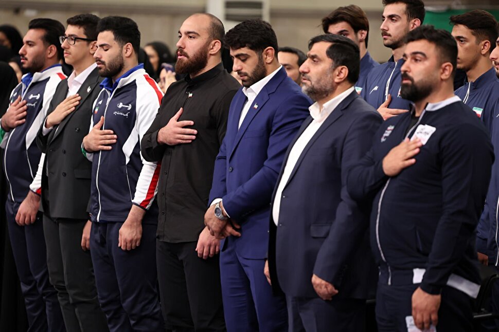 امیر حسین زارع: برای مردم جان بدهی، می‌شود افتخار