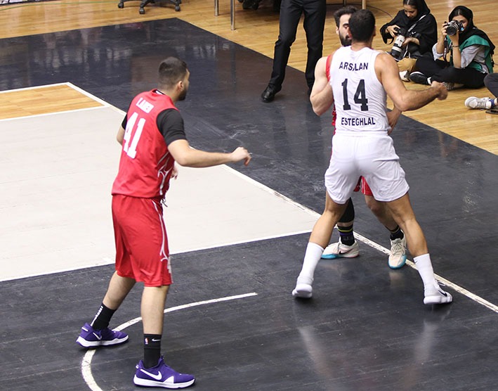 گزارش تصویری دیدار  استقلال تهران و مهگل البرز