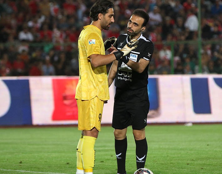 گزارش تصویری دیدار تیم‌های پرسپولیس و ملوان