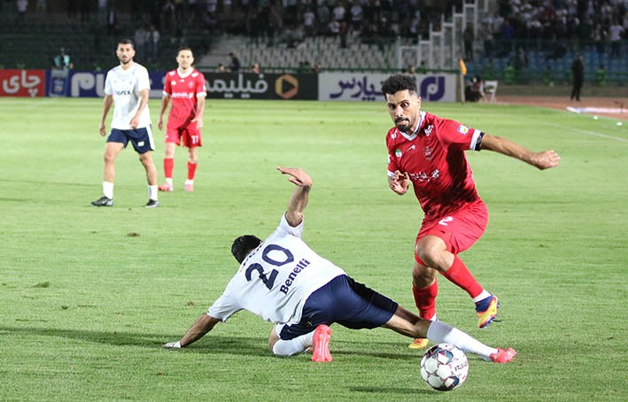 گزارش تصویری دیدار تیم‌های پرسپولیس و ملوان