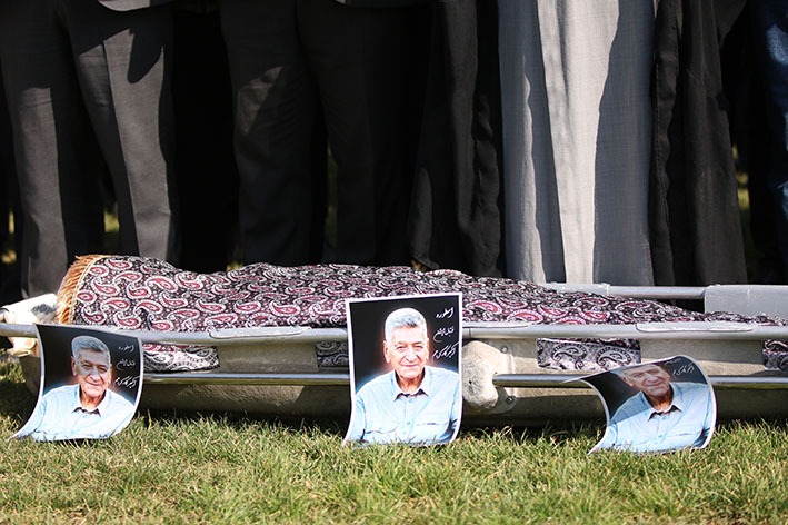 گزارش تصویری مراسم تشییع پیکر مرحوم اکبر کارگر جم