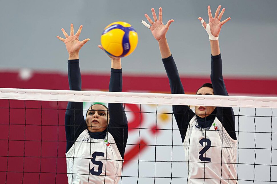 بازی های آسیایی جوانان / دختران والیبال ایران هم طلایی شدند