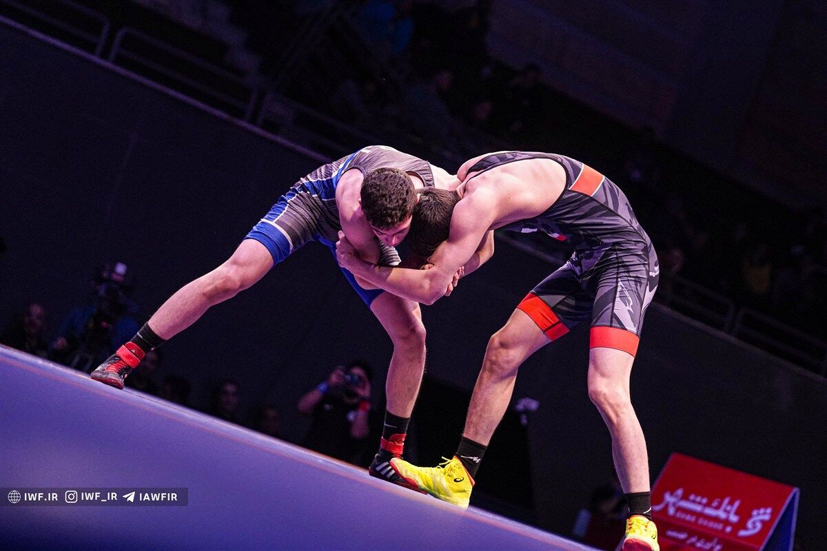 لیگ برتر کشتی فرنگی / استقلال فینالیست شد