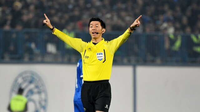 داور ۳۹ ساله ژاپنی قاضی بازی تراکتور - الدحیل