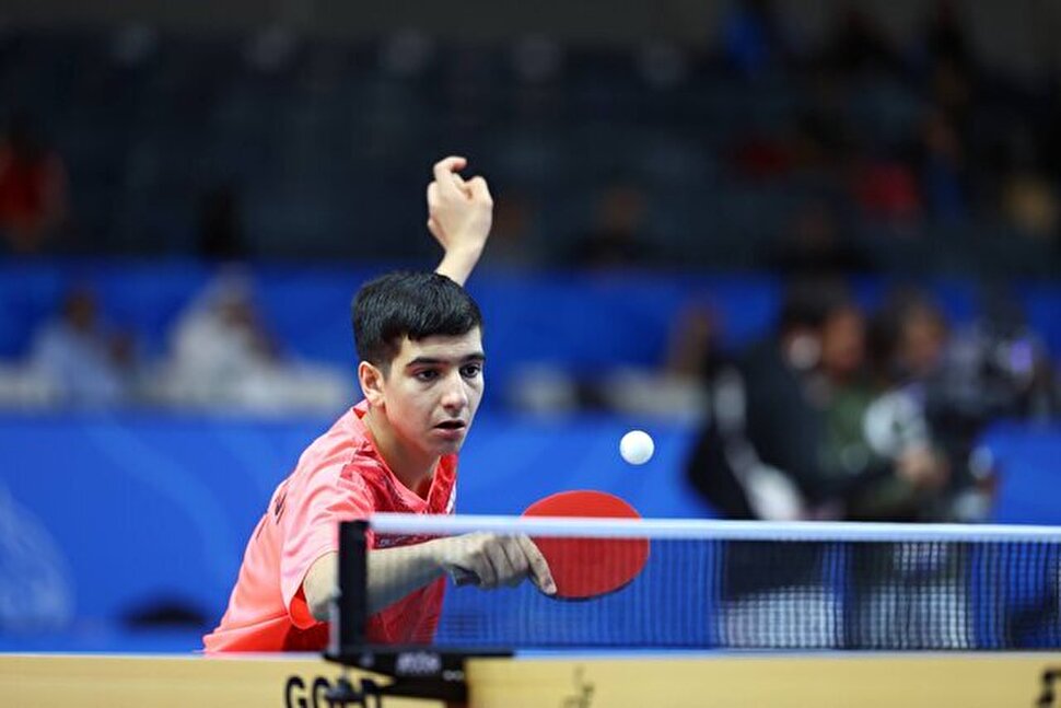 تنیس روی میز قهرمانی نوجوانان جهان/صعود بنیامین فرجی به مرحله یک چهارم نهایی