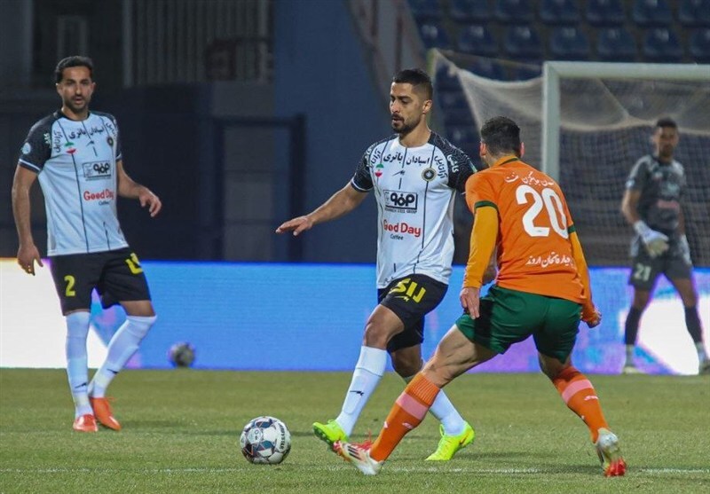 سپاهان با برد پرگل به رده سوم رسید