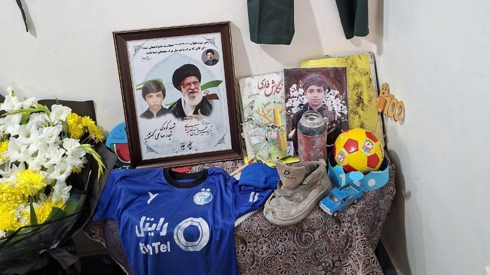 حضور نمایندگان استقلال در مراسم اربعین شهادت دانش آموزان میناب
