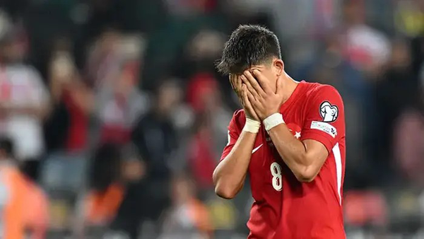 ترکیه صفر - پاراگوئه ۱ / «ستاره های هلال» حریف تیم ۱۰ نفره نشدند