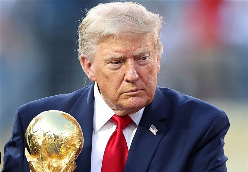 تماشاگران ترامپ را هو کردند