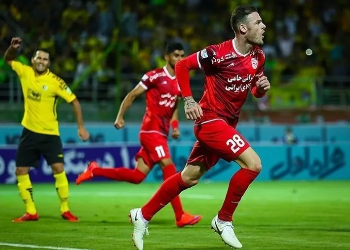 استوکس با پرسپولیس قرارداد بست و امشب به تهران می‌آید