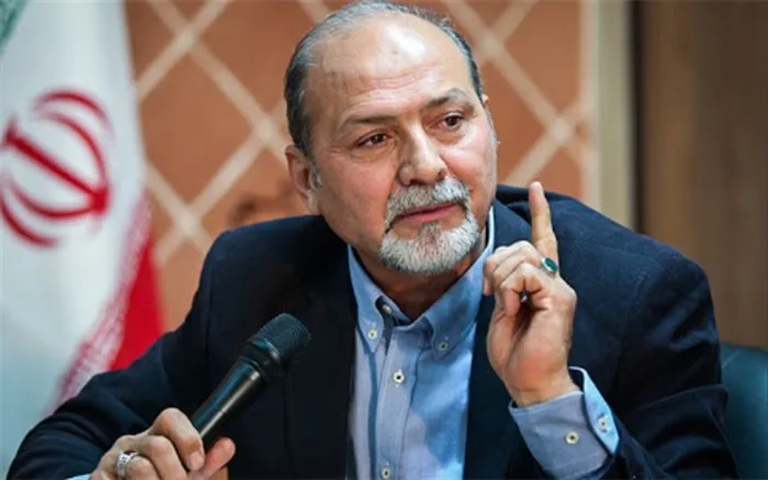 تاج رئیس فدراسیون فوتبال شود از او شکایت می‌کنم