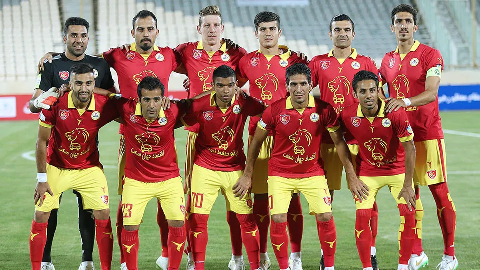 نفت صعود کرد، فولاد حذف شد