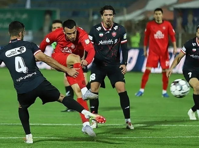 دیدار تراکتور و پرسپولیس بدون تماشاگر برگزار می‌شود