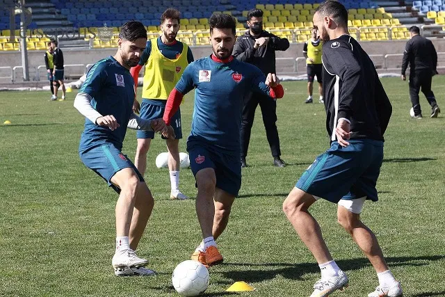 گزارش تمرین پرسپولیس/ گل‌محمدی پا به توپ شد