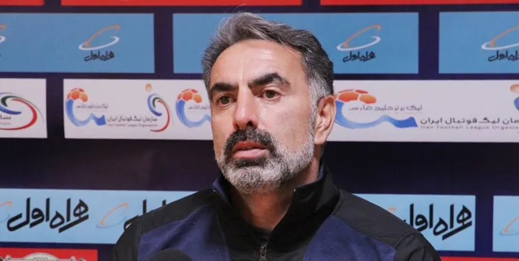 فکری: اولتیماتوم به مربی صدر جدول؟!