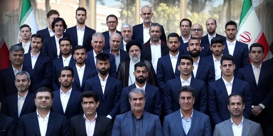 بدرقه ملی‌پوشان فوتبال ایران با حضور رئیس جمهور