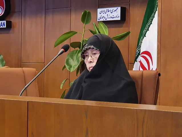 مادر شهید بابایی سرپرست نمادین کاروان پارالمپیک شد