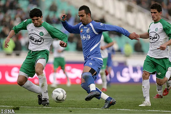 اولین شهرآورد استقلال و پاس