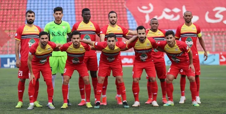 فولادی ها برای آماده سازی در تهران اردو می زنند