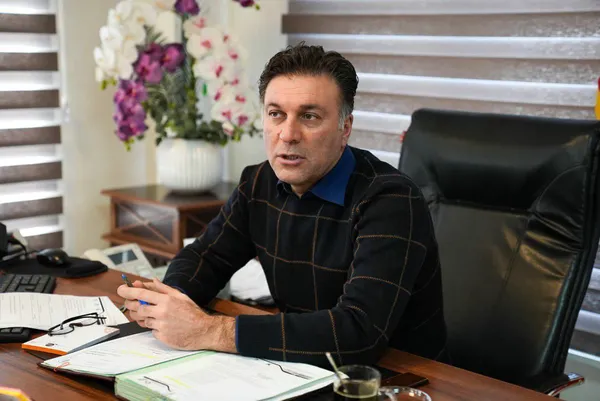 ناظران AFC در جشن قهرمانی تراکتور