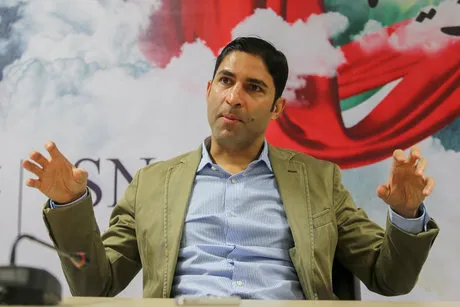 هاشمیان:پیشگو نیستم که بگویم پرسپولیس قهرمان می شود یا نه!