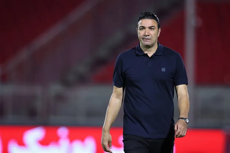 نکونام: پرسپولیس را مجبور به عقب نشینی کردیم