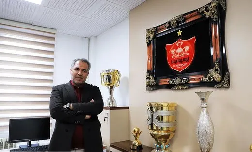 مخالفت وزارت ورزش با استعفای عرب