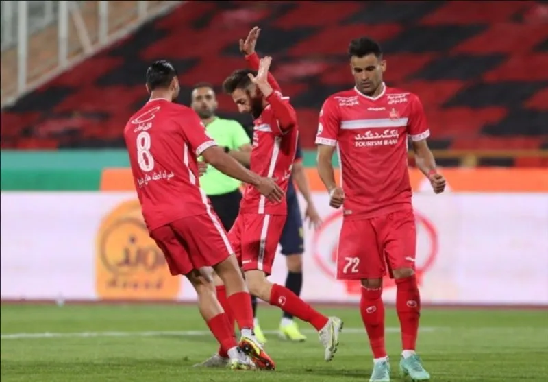 یک مازندرانی برد پرسپولیس مقابل نساجی مازندران را رقم زد