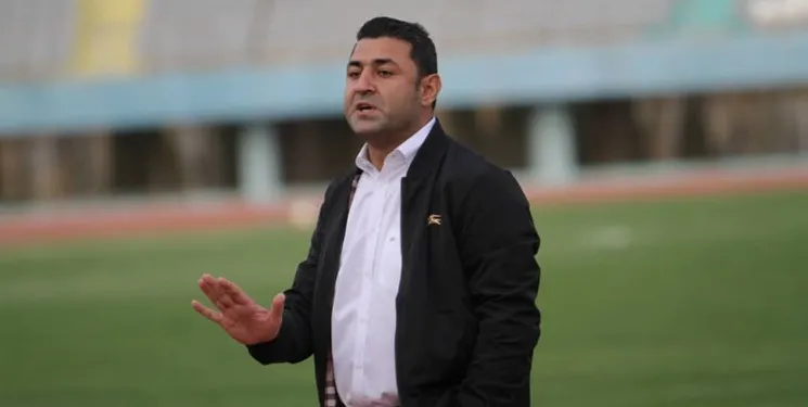 سرمربی نساجی از بازیکنانش خداحافظی کرد