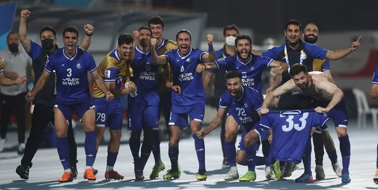 پرسپولیس از جمع 100 تیم دنیا خارج شد / صعود 6 پله‌ای استقلال